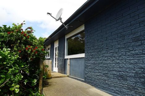 Photo of property in 54 Tiromoana Road, Raumati South, Paraparaumu, 5032