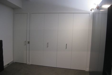Photo of property in Gerondis Bldg Apartments, 302/60 Willis Street, Wellington Central, Wellington, 6011