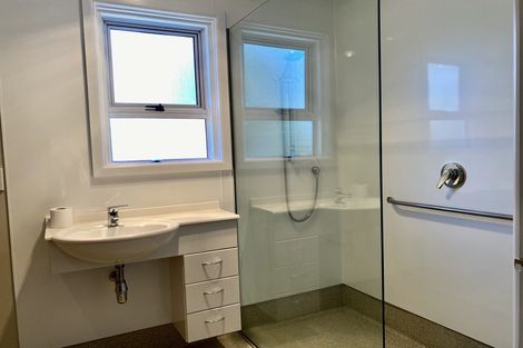 Photo of property in 8 Renwick Place, Hillmorton, Christchurch, 8025