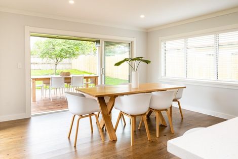 Photo of property in 24 Woodlands Drive, Havelock North, 4130