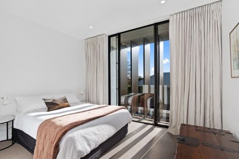 Photo of property in 48 Clissold Street, Merivale, Christchurch, 8014