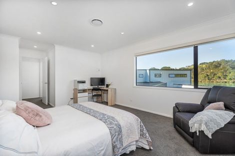 Photo of property in 17 Fred Harsant Drive, Cooks Beach, 3591