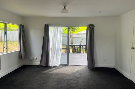 Photo of property in 3/32 Kapuka Road, Mangere Bridge, Auckland, 2022