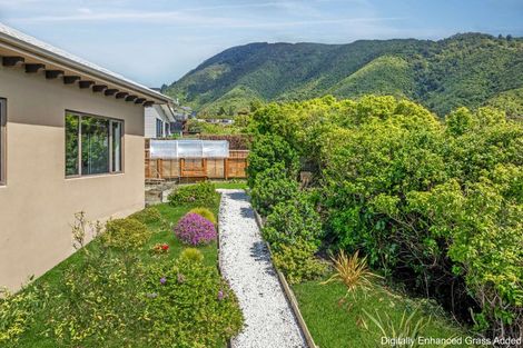 Photo of property in 24 Harbour View Heights, Picton, 7220