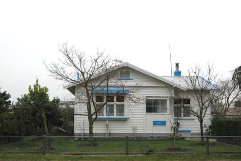 Photo of property in 304 Mclean Street, Saint Leonards, Hastings, 4120