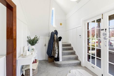 Photo of property in 17 Wycolla Avenue, Saint Clair, Dunedin, 9012