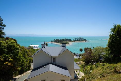 Photo of property in 5 Whitby Road, Britannia Heights, Nelson, 7010