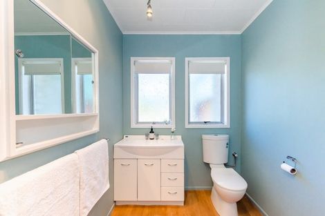 Photo of property in 7 Nimmo Avenue, Waikanae, 5036