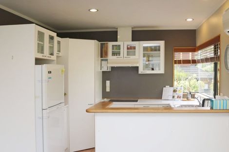 Photo of property in 97 Viewmont Drive, Harbour View, Lower Hutt, 5010