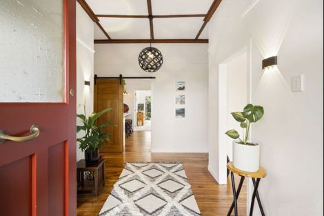 Photo of property in 50a Ngataringa Road, Devonport, Auckland, 0624