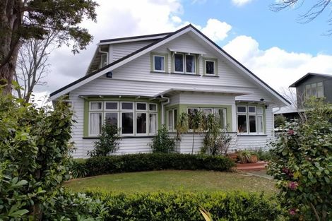 Photo of property in 20 Alfred Street, Roslyn, Palmerston North, 4414