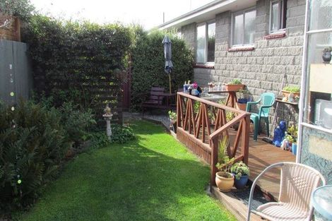 Photo of property in 2/9 Player Place, Shirley, Christchurch, 8061