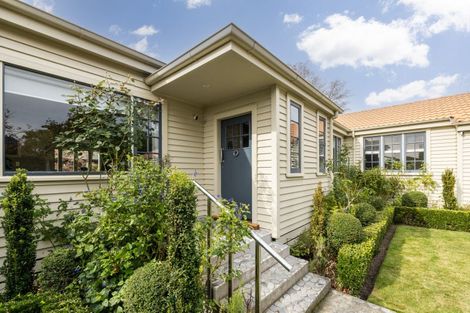 Photo of property in 19 Simla Avenue, Havelock North, 4130