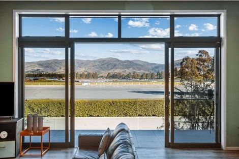 Photo of property in 3 Pit Lane, Cromwell, 9384