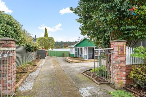 Photo of property in 60 Kairimu Street, Stokes Valley, Lower Hutt, 5019