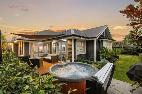 Photo of property in 95 Office Road, Merivale, Christchurch, 8014