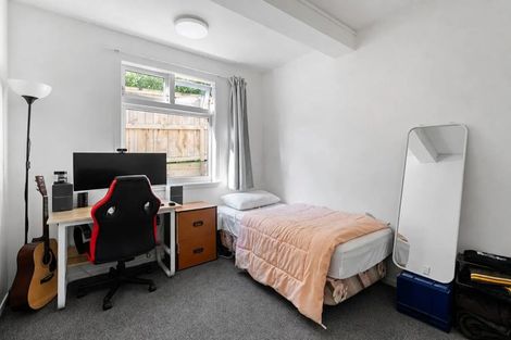 Photo of property in 11 Lancaster Street, Karori, Wellington, 6012