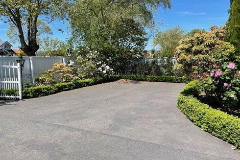 Photo of property in 55 Straven Road, Riccarton, Christchurch, 8011