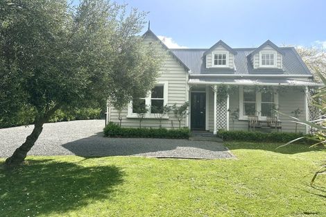 Photo of property in 269 High Street North, Carterton, 5713