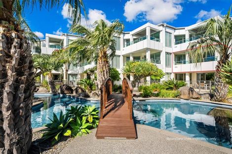 Photo of property in 210/136 Marine Parade, Mount Maunganui, 3116