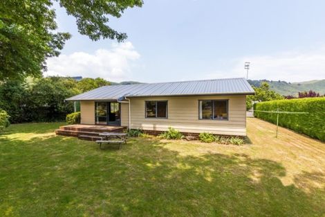 Photo of property in 4 Yasmin Lane, Kinloch, Taupo, 3377
