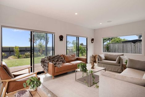 Photo of property in 35 Malibu Key, Papamoa Beach, Papamoa, 3118