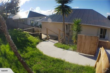 Photo of property in 56 Parrs Cross Road, Henderson, Auckland, 0612