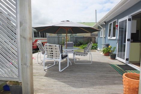 Photo of property in 141 Seabury Avenue, Foxton Beach, Foxton, 4815