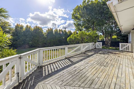 Photo of property in 40 Cosgrave Road, Papakura, 2110