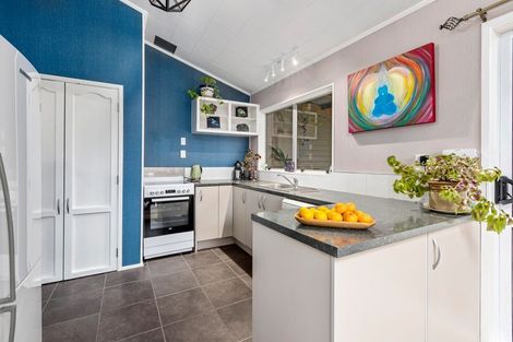 Photo of property in 14 Bell Street, Featherston, 5710