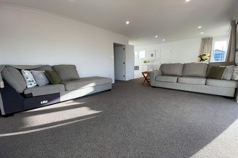 Photo of property in 25 Park Street, Winton, 9720