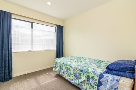 Photo of property in 2/9 Braemar Place, Avonside, Christchurch, 8061