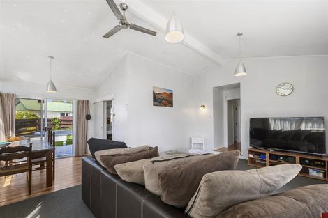 Photo of property in 6 Beryl Place, Pukehangi, Rotorua, 3015