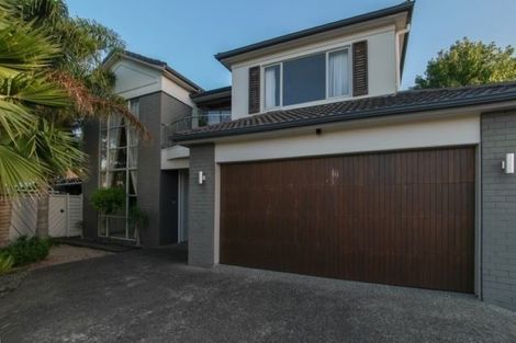 Photo of property in 30 Cherrywood Crescent, Northpark, Auckland, 2013