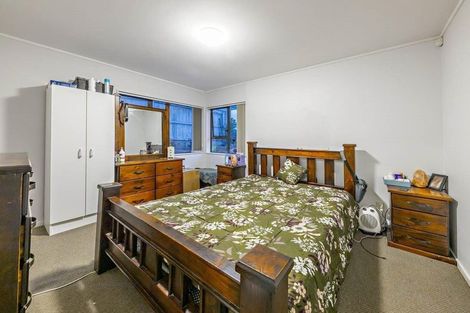 Photo of property in 2/27 Kopara Place, Clendon Park, Auckland, 2103