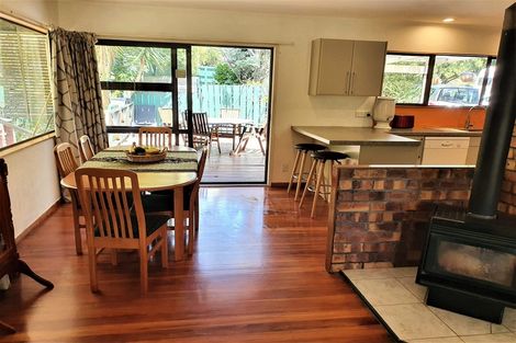 Photo of property in 102 Reid Road, Glenbrook, Waiuku, 2681