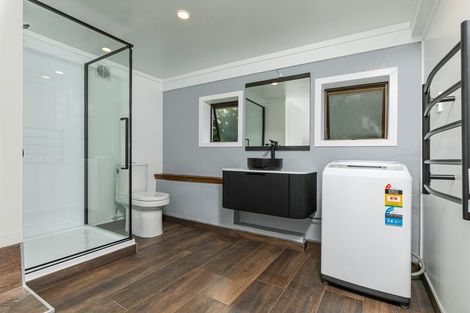 Photo of property in 44 Rewi Street, Torbay, Auckland, 0630