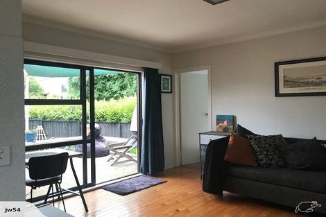 Photo of property in 2/25 Birchfield Road, Hauraki, Auckland, 0622