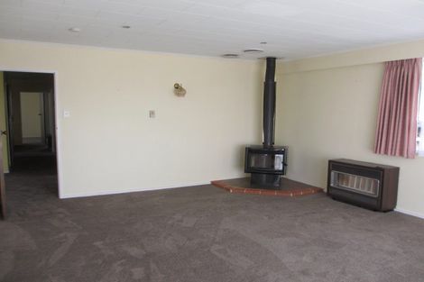 Photo of property in 110 Benmore Avenue, Cloverlea, Palmerston North, 4412