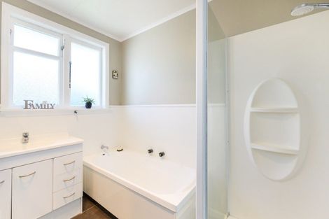 Photo of property in 6 Pharazyn Street, Feilding, 4702