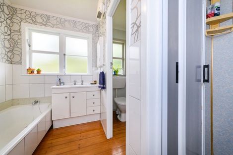 Photo of property in 160 West Street, Feilding, 4702