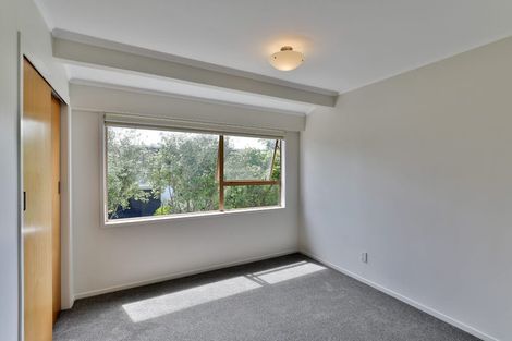 Photo of property in 1/27 Rangitoto Terrace, Milford, Auckland, 0620