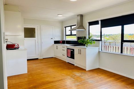 Photo of property in 21 Morrin Street, Manurewa, Auckland, 2102