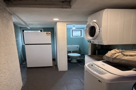 Photo of property in 42 Woodhaugh Street, Woodhaugh, Dunedin, 9010
