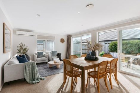 Photo of property in 10 Te Kio Crescent, Papamoa Beach, Papamoa, 3118