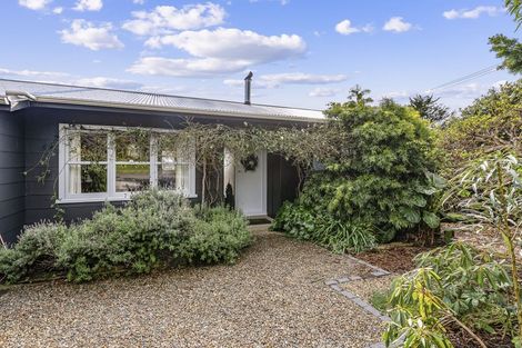 Photo of property in 22 Huia Street, Waikanae, 5036