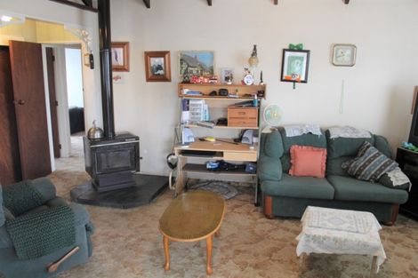 Photo of property in 7 Mccallum Street, Dannevirke, 4930