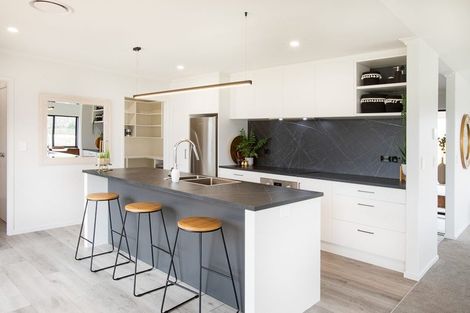 Photo of property in 74 Stace Hopper Drive, One Tree Point, 0118