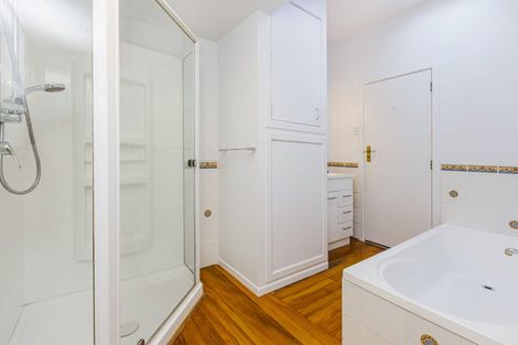 Photo of property in 877 Papakura-clevedon Road, Papakura, 2582