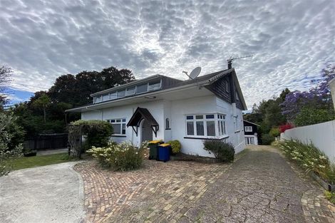 Photo of property in 36 Rangatira Road, Birkenhead, Auckland, 0626